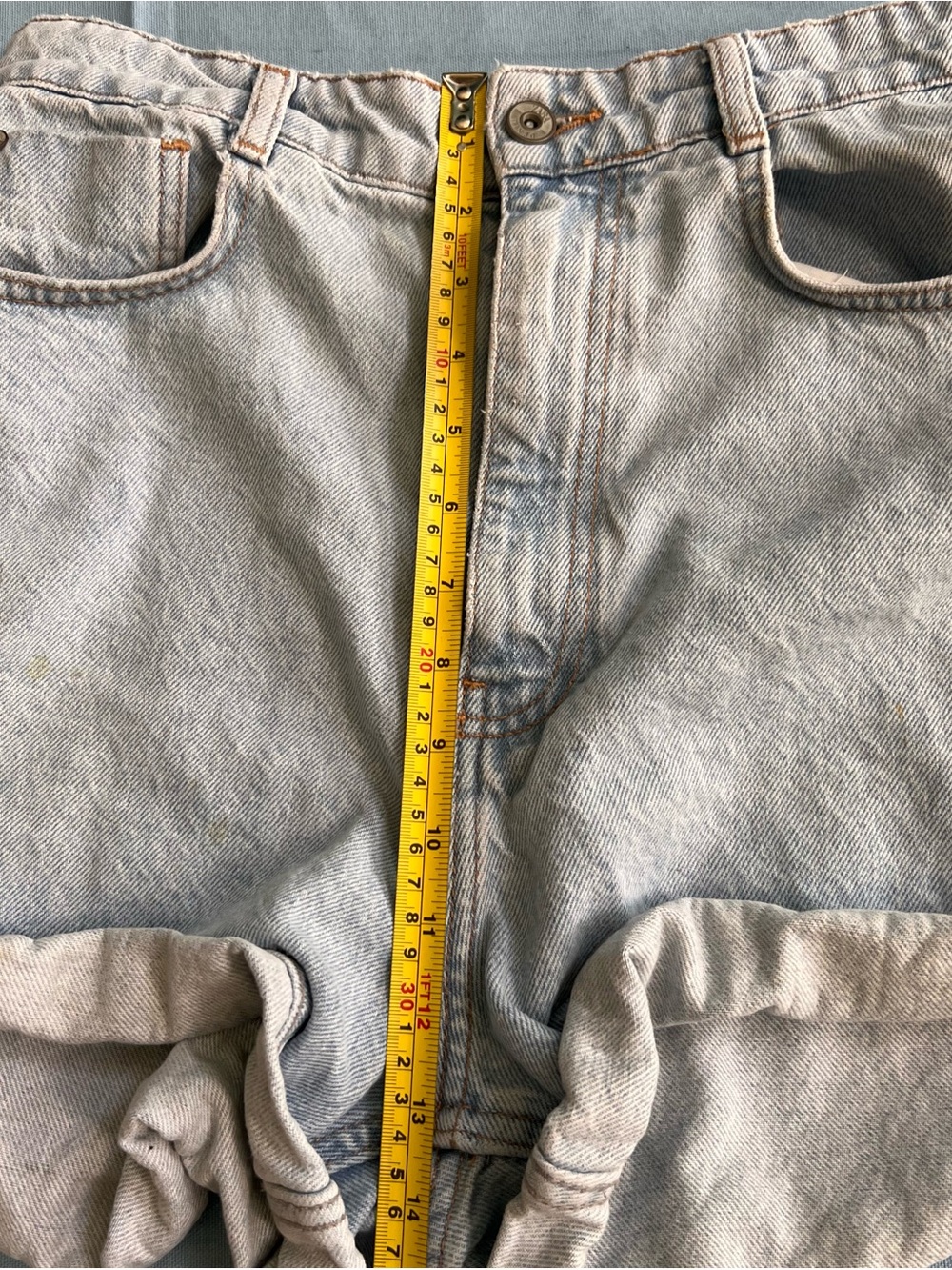 Zara Mom Denim Shorts Sz 10 Rolled Hem Light Wash High Rise - Picture 5 of 7